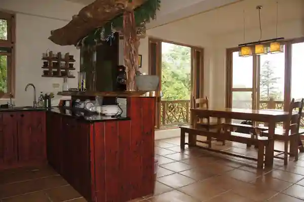 小廚房與餐廳