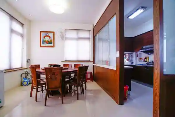 餐廳與廚房