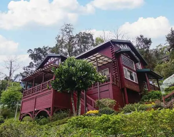 家之旅包棟木屋外觀